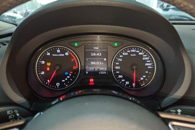 Used Audi A3 2015 Sportback 35 TFSI Millionth Anniversary Comfort Model