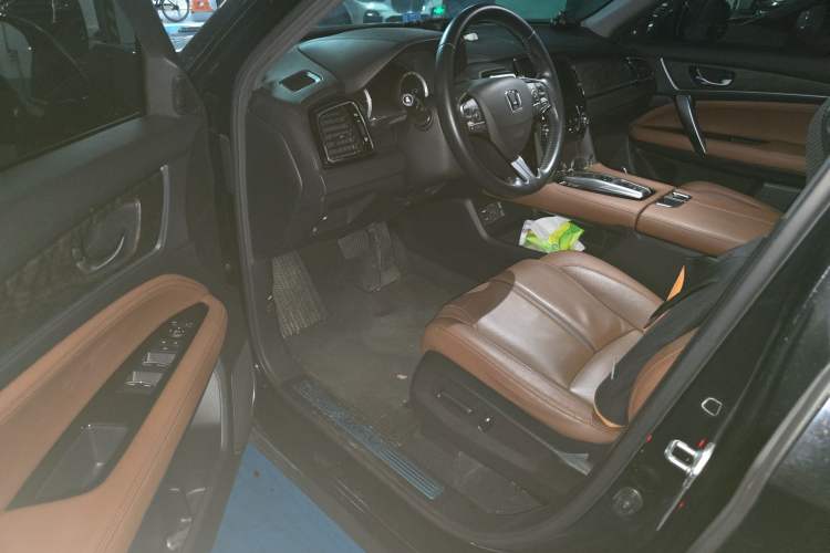 Used Honda UR-V 2020 370TURBO Two-Wheel Drive Luxury Edition Driver Seat