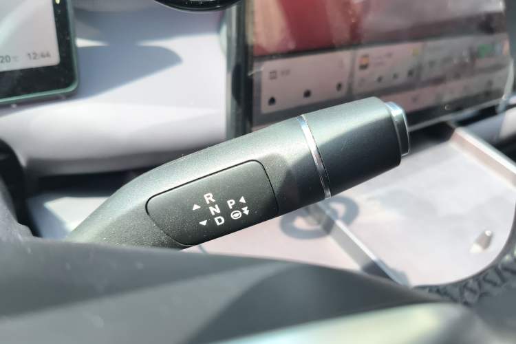 Used Leapmotor C10 2024 530 Comfort Edition Gear Lever