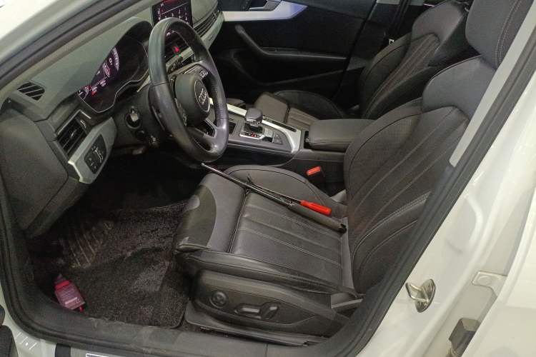 Used Audi A4L 2020 40 TFSI quattro Luxury Dynamic Model Left Front Seat