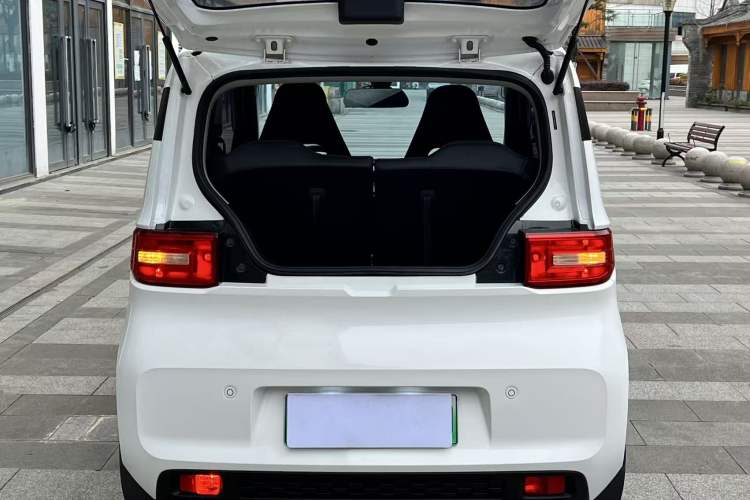Used Wuling Hongguang MINIEV 2020 Freedom Version Lithium Iron Phosphate Trunk