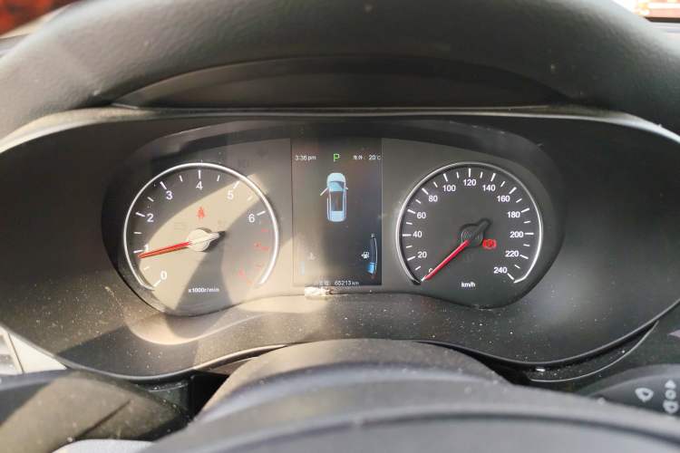 Used BYD Song MAX 2018 1.5T Automatic Smart Connect Elite Model with 6 Seats
