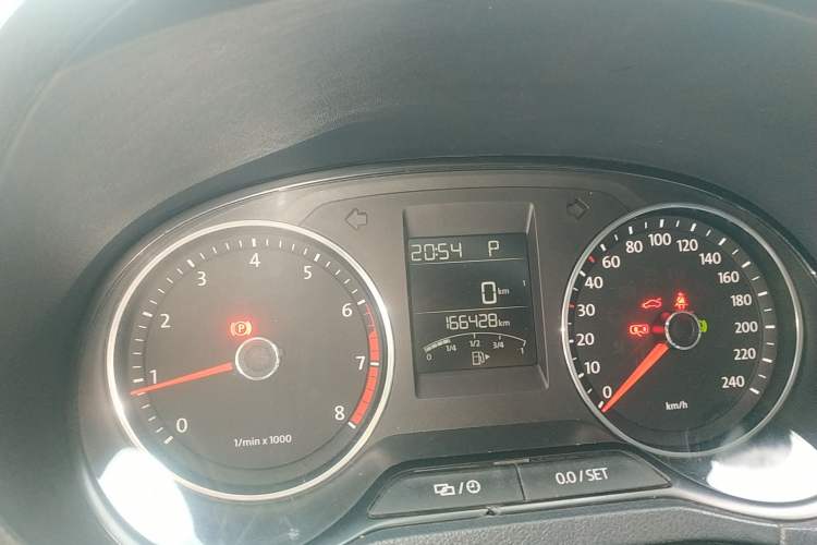 Used Volkswagen Polo 2014 1.6L Automatic Luxury Edition Instrument Cluster