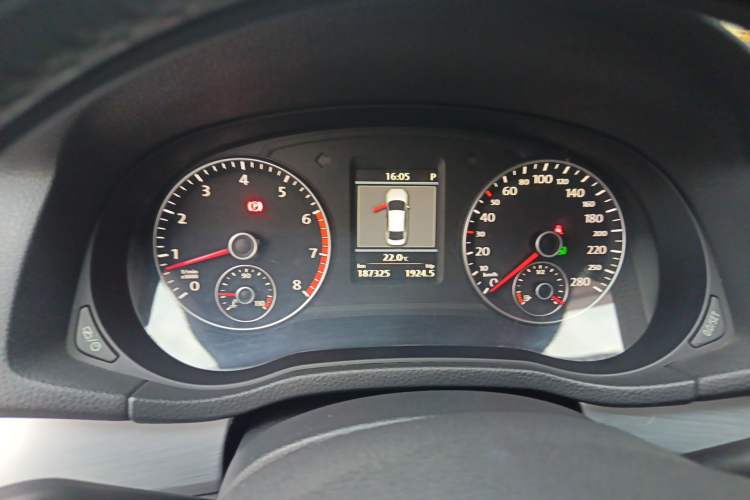 Used Volkswagen Passat 2015 1.8TSI DSG Prestige Edition