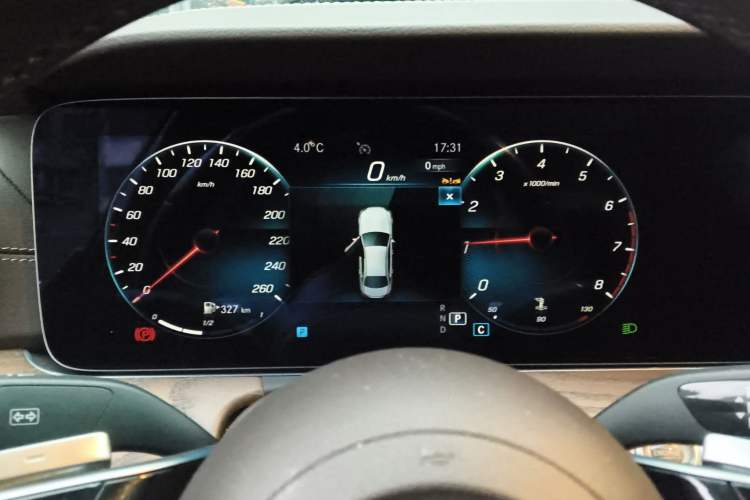 Used Mercedes-Benz E-Class 2023 Updated E 300 L Fashion Edition
