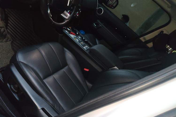 Used Land Rover Discovery 2018 3.0 SC V6 SE