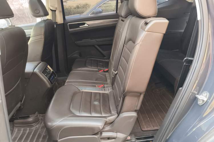 Used Volkswagen Teramont 2017 330TSI Two-Wheel-Drive Luxury Edition