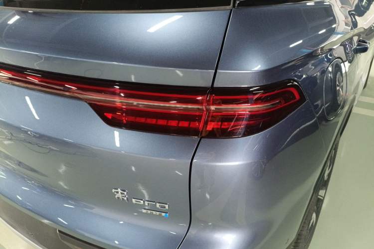 Used BYD Song Pro New Energy 2025 Second-Generation Intelligent Driving Version DM-i 115KM Excellence Edition Exterior 3