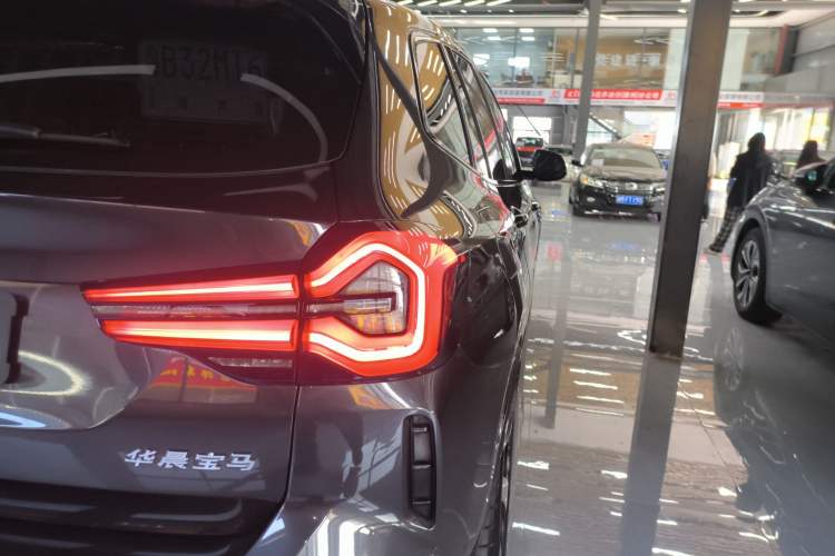 Used BMW iX3 2022 Leading Type