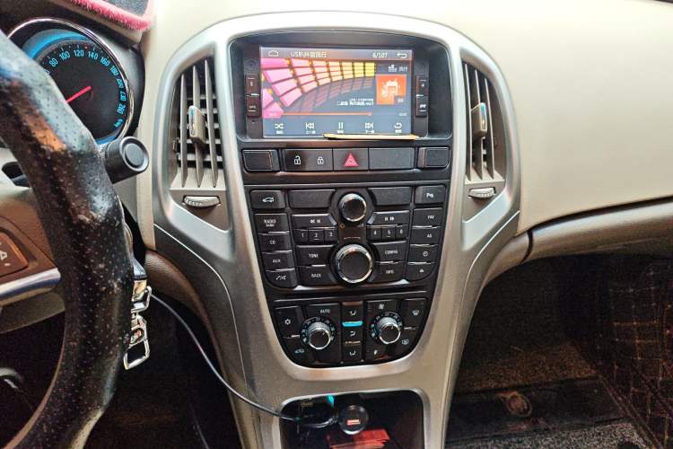 Used Buick GT 2013 GT 1.6L Automatic Fashion Edition
