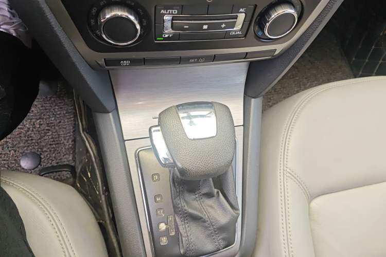 Used Skoda Octavia 2013 1.6L Automatic Yijun Edition