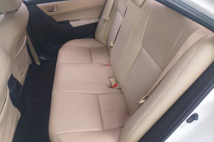 Used Toyota Corolla 2017 Revised Dual-Motor 1.8L E-CVT Pioneer Edition
