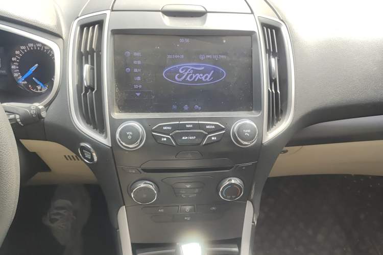 Used Ford Edge 2016 EcoBoost 245 Two-Wheel-Drive Titanium 5-Seater