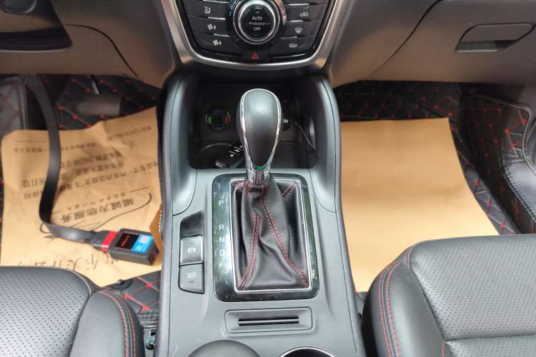 Used Changan CS75 2016 1.8T Automatic Elite Model China V Standard