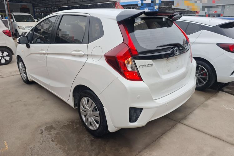 Used Honda Fit 2016 1.5L LXS CVT Comfort Sunroof Version Rear Left 45 Deg