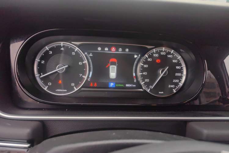 Used GAC Trumpchi M6 2019 270T Automatic Luxury Edition (7-seater) China V Standard Instrument Cluster