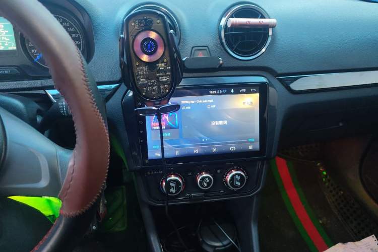 Used Volkswagen Jetta 2019 Dream Edition 1.5L Manual Fashion Version