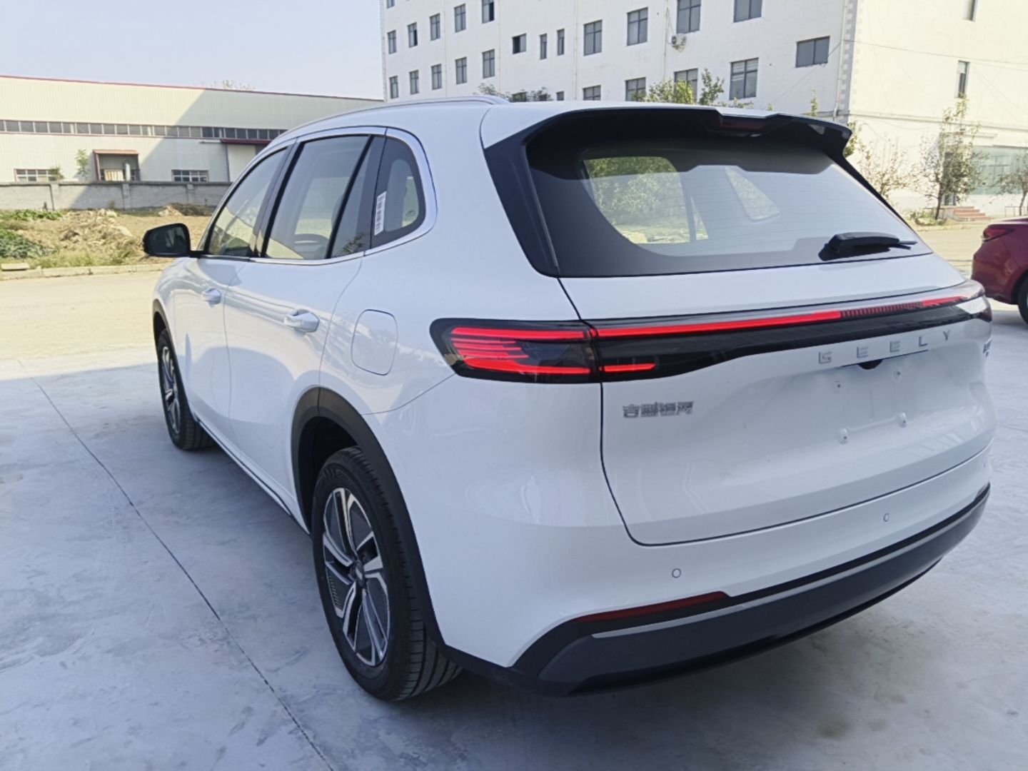 Geely Galaxy Xingjian 7 EM-i 2026 Model 130km Launch Edition — снимка 4