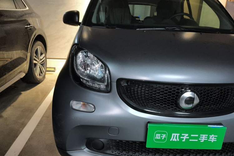 Used smart fortwo 2018 1.0L 52kW Hardtop Passion Edition China V Standard
