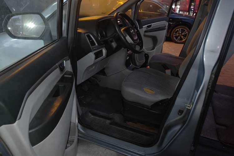 Used Dongfeng Shuaike 2016 1.5L Manual Standard Edition
