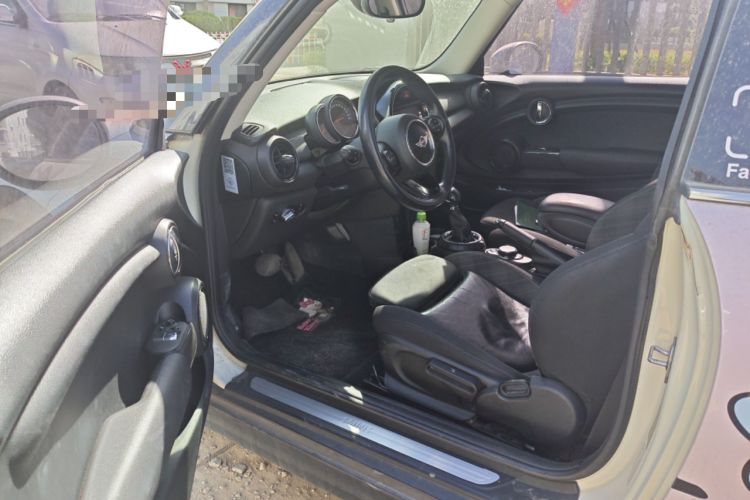 Used MINI 2016 1.5T COOPER Avant-Garde
