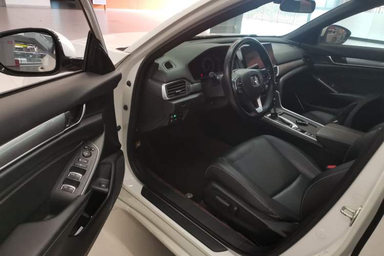 Used Honda Inspire 2022 260TURBO Elegant Edition
