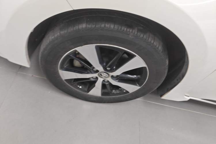 Used Toyota Levin Hybrid E+ 2019 1.8L GS E-CVT Elite Model with Sunroof
