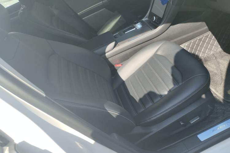 Used Ford Mondeo 2020 EcoBoost 180 Stylish Model Right Front Seat