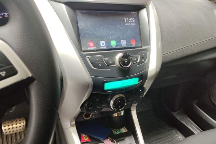 Used BYD Yuan New Energy 2018 EV360 Smart Connect Cool Edition Audio And AC Panel