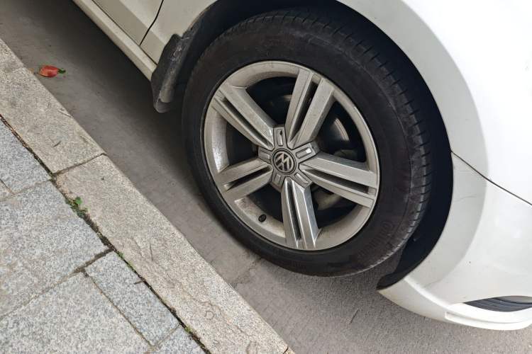 Used Volkswagen Lamando 2018 280TSI DSG Comfort Edition
