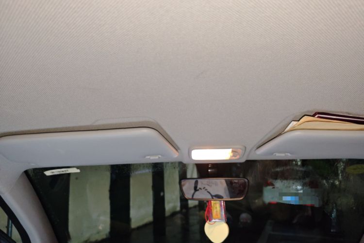 Used Wuling Hongguang MINIEV 2022 Macaron Premium Model – Lithium Iron Phosphate