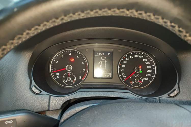 Used Volkswagen Sharan 2013 1.8TSI Comfort Model Euro IV Instrument Cluster