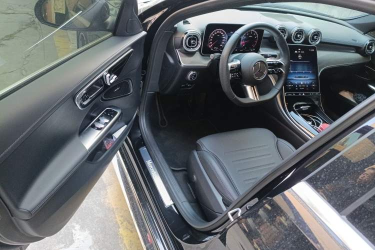 Used Mercedes-Benz C-Class 2024 Restyled C-Class 260 L Sport Edition Driver Seat