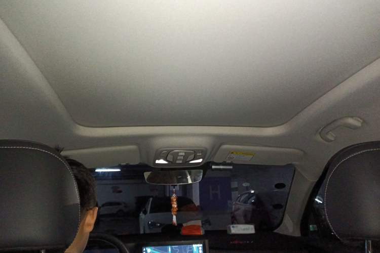 Used Roewe RX5 MAX 2022 1.5T Automatic Zhiwei Prestige Edition
