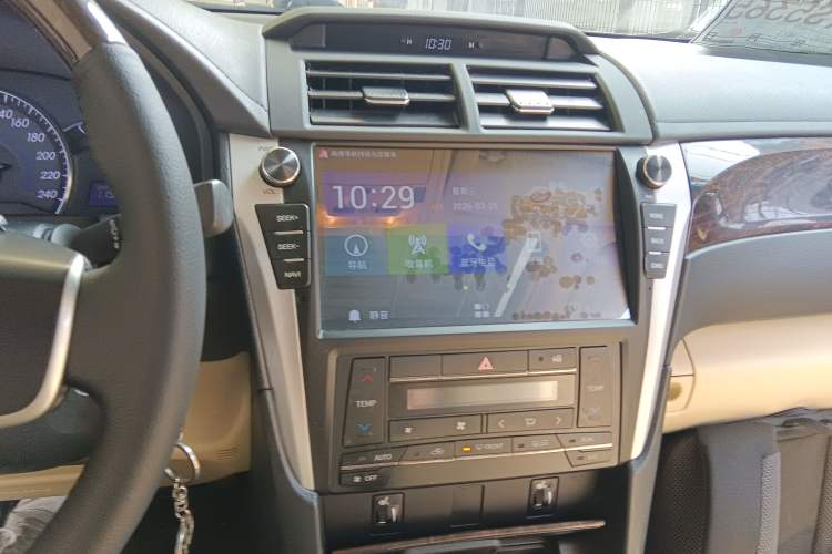 Used Toyota Camry 2015 2.0G Premier Edition
