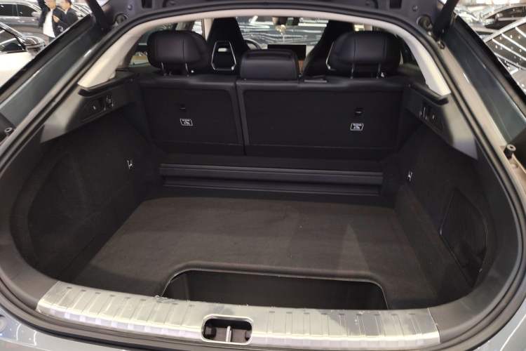 Used Zeekr 001 2022 Long-Range Dual-Motor WE Edition Trunk