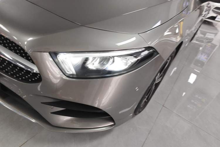 Used Mercedes-Benz A-Class 2022 Revised Version A 200 L Sport Sedan Fashionable Style