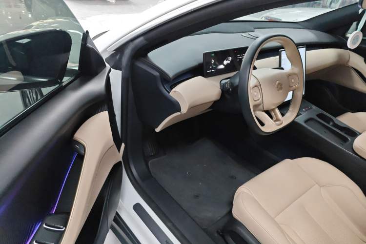 Used Nio ET5 2022 75 kWh