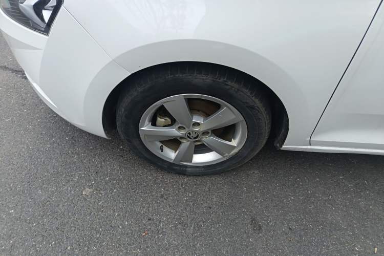 Used Skoda Rapid Spaceback 2018 1.6L Automatic Comfort Edition