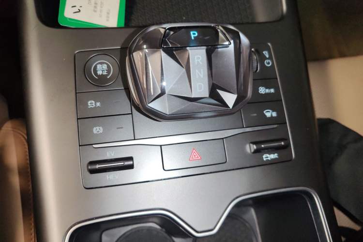 Used BYD Song Pro New Energy 2025 Second-Generation DM-i 75KM Leading Edition
