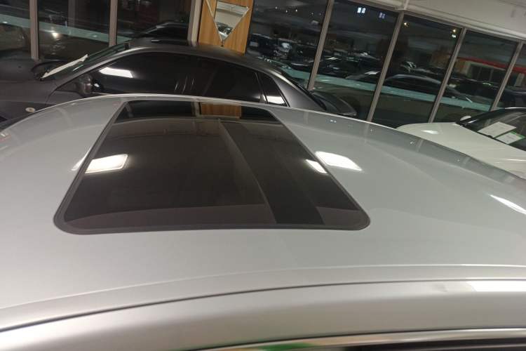 Used Mercedes-Benz E-Class 2014 E 260 L Sport Edition