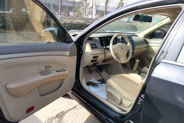 Used Nissan Sylphy 2016 Classic 1.6XE Manual Leading Edition