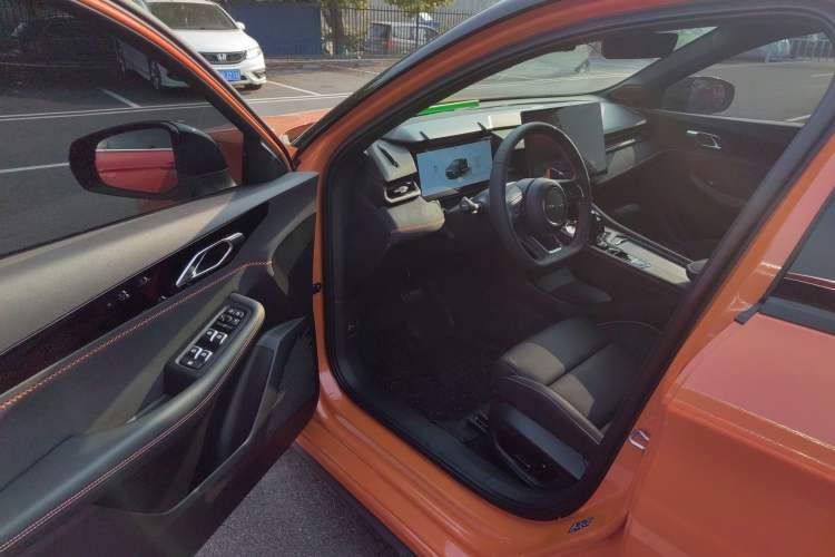 Used Lynk & Co 03 2025 1.5TD DCT Champion Edition Pro
