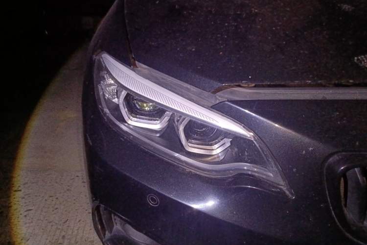 Used BMW 2 Series 2018 225i Convertible Coupe Luxury Model M Sport Package Right Front Headlight