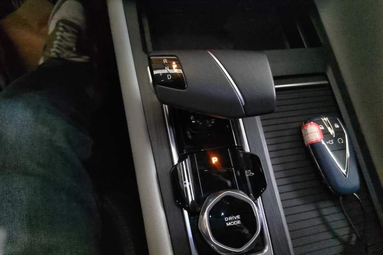 Used Changan CS75 PLUS 2024 3rd Generation Champion Edition 1.5T Intelligent Drive Dynamic Model