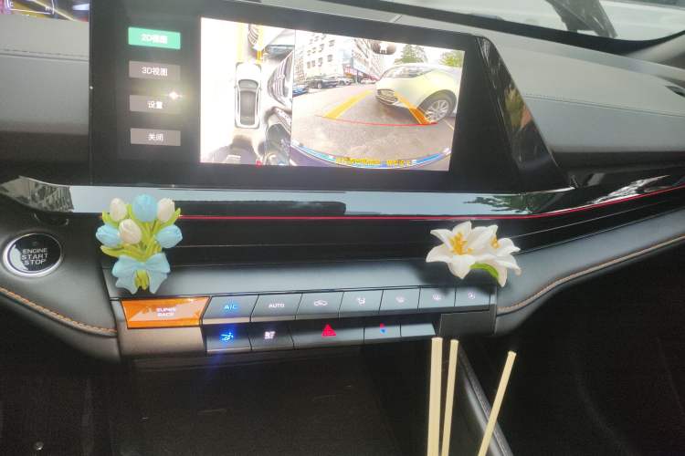 Used CHANGAN UNI-V 2023 1.5T Prestige Model Audio And AC Panel