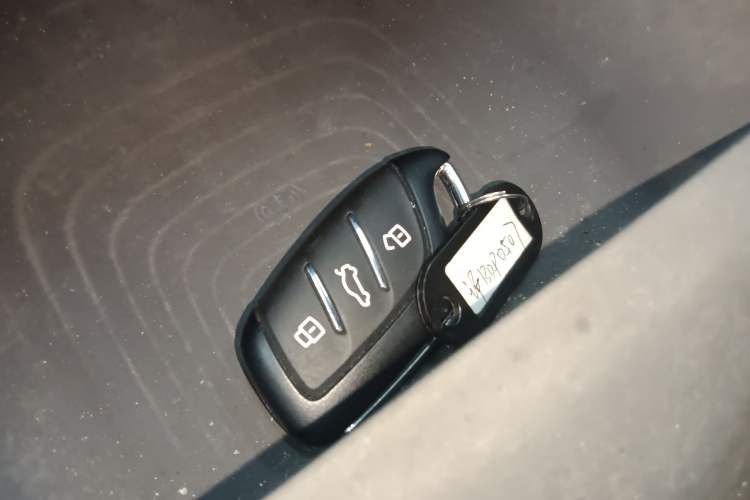 Used Roewe D6 2025 450 km Premium Edition
