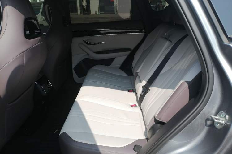 Used BYD Song PLUS New Energy 2025 DM-i 160KM Flagship Model
