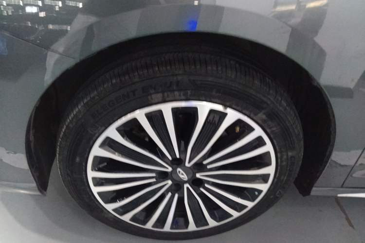 Used Chery Fengyun A8L 2025 1.5 TGDI 145 km Luxury Version