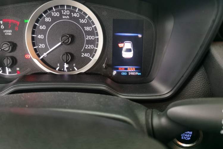 Used Toyota Levin 2019 185T CVT Sport Edition China VI Standard Odometer Close Up